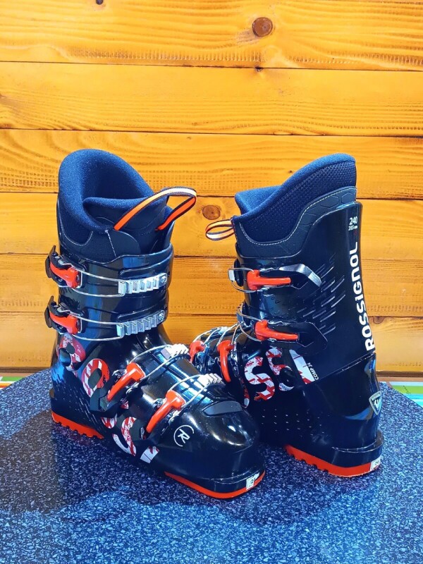 LYŽIARKY ROSSIGNOL COMP J4 BLACK 24MP